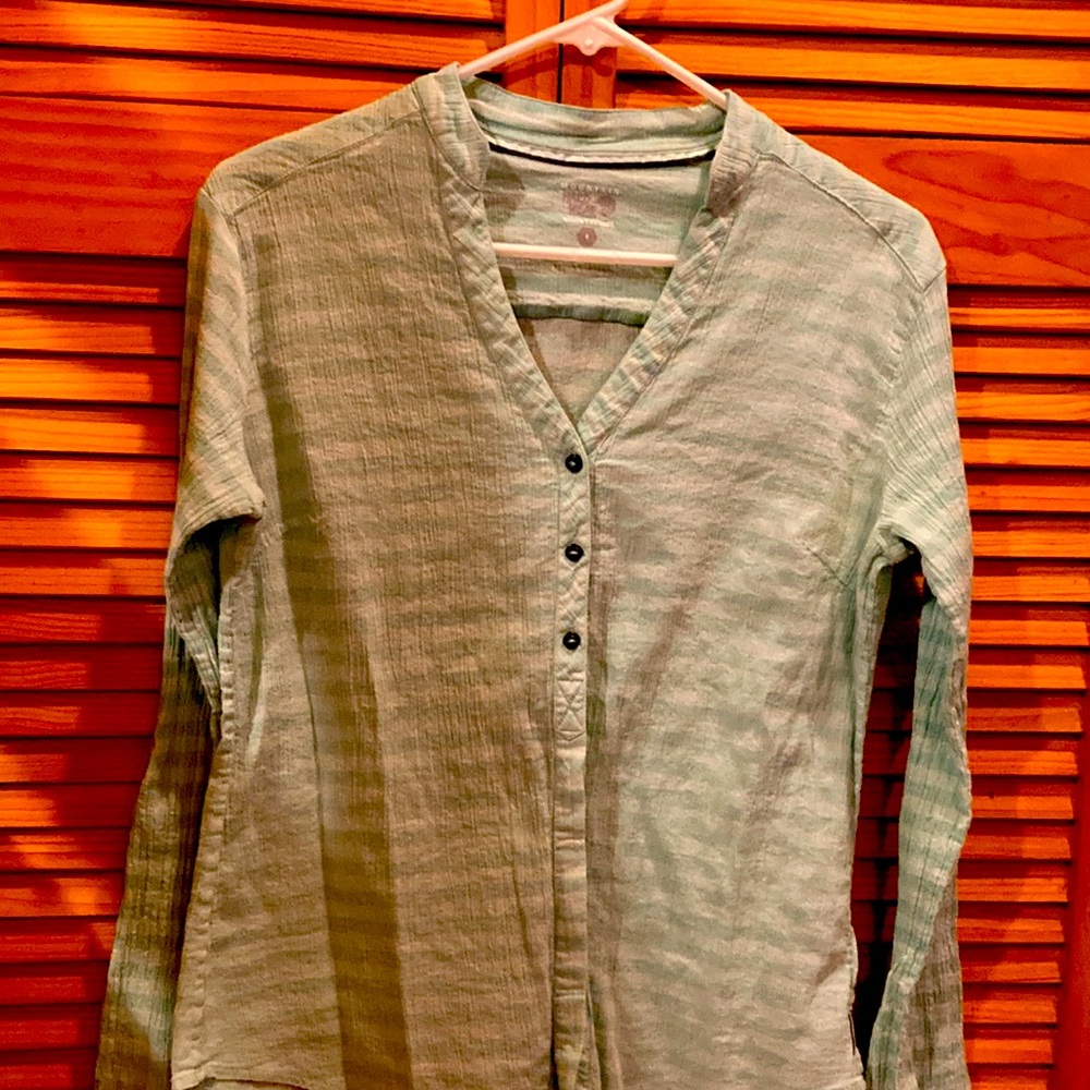 Mountain Hard Wear Cotton Poplin striped shirt.